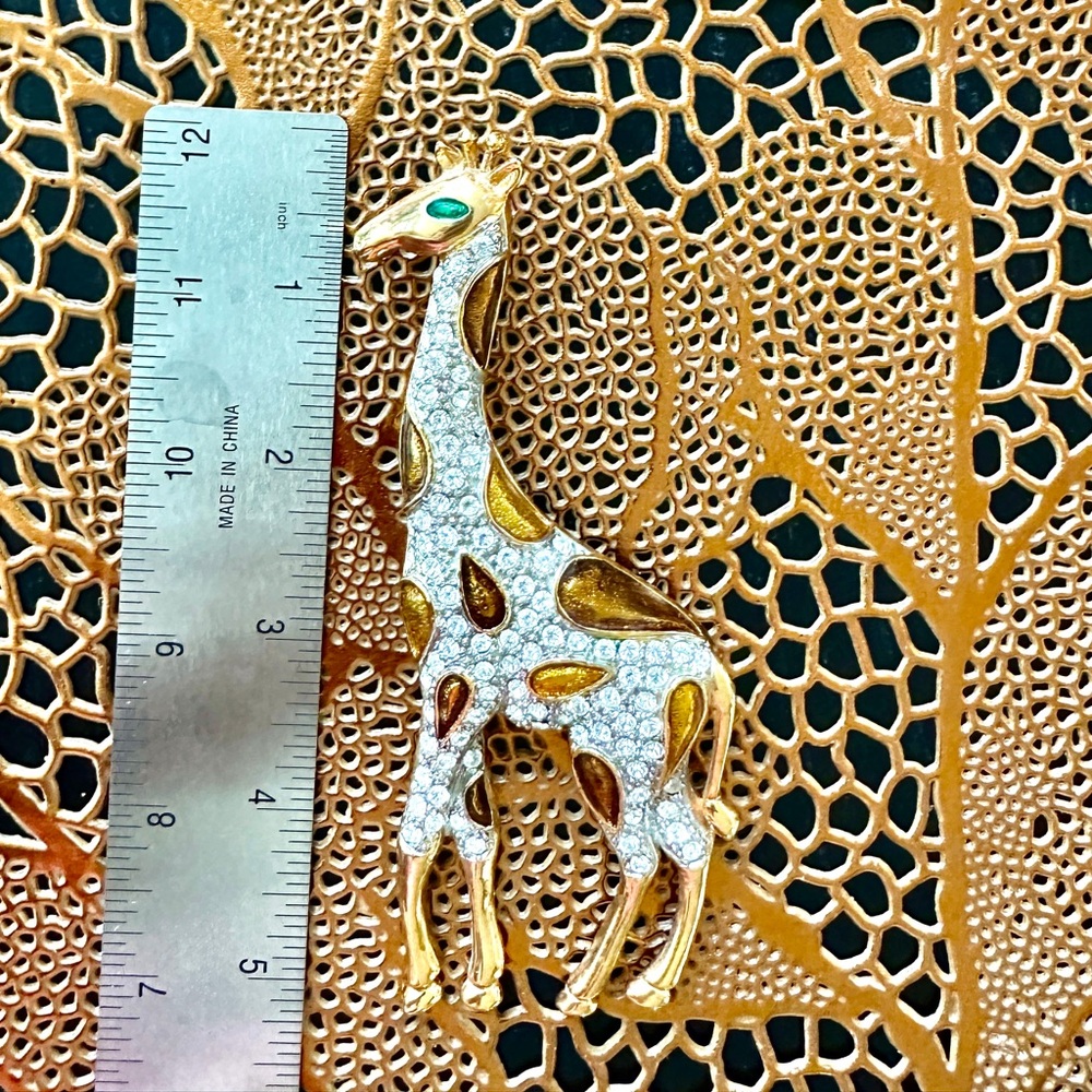 Vintage Giraffe Pin Brooch - Picture 12 of 14